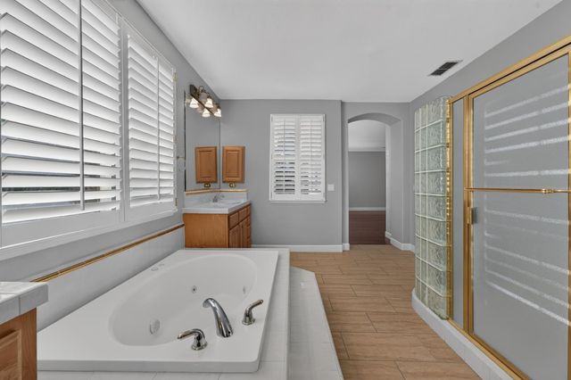 360 Allenwood Ct, Roseville, CA 95746