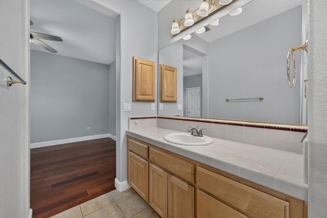 360 Allenwood Ct, Roseville, CA 95746