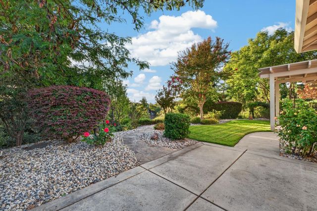 360 Allenwood Ct, Roseville, CA 95746