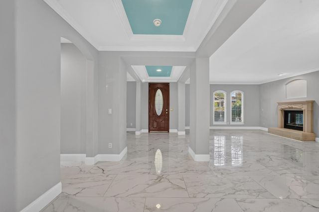 360 Allenwood Ct, Roseville, CA 95746