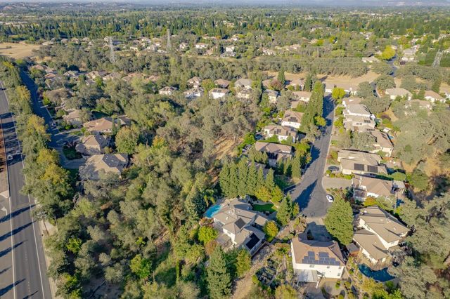 360 Allenwood Ct, Roseville, CA 95746
