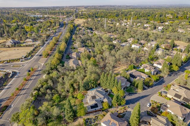 360 Allenwood Ct, Roseville, CA 95746