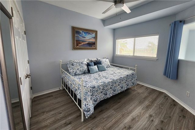 14861 S Padre Island Dr 105, Corpus Christi, TX 78418