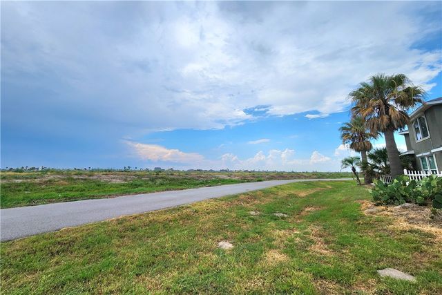 14861 S Padre Island Dr 105, Corpus Christi, TX 78418