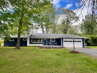 7417 Granada Drive, Fort Wayne, IN 46835