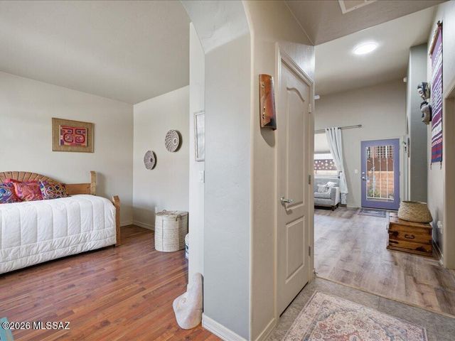 10589 E Marchetti Loop, Tucson, AZ 85747