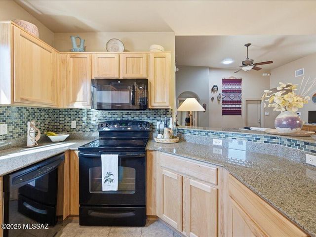 10589 E Marchetti Loop, Tucson, AZ 85747