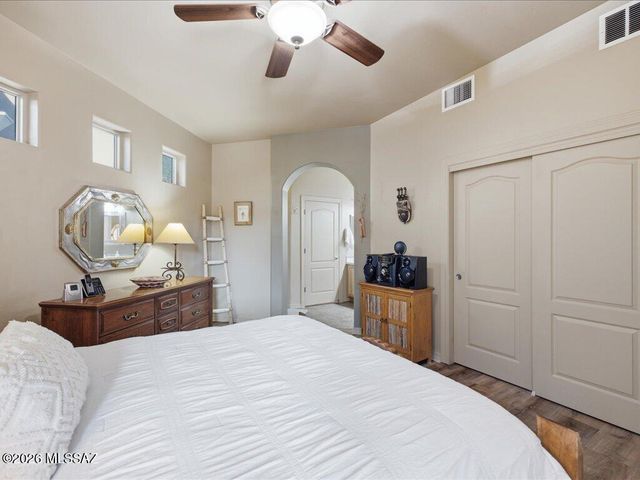 10589 E Marchetti Loop, Tucson, AZ 85747