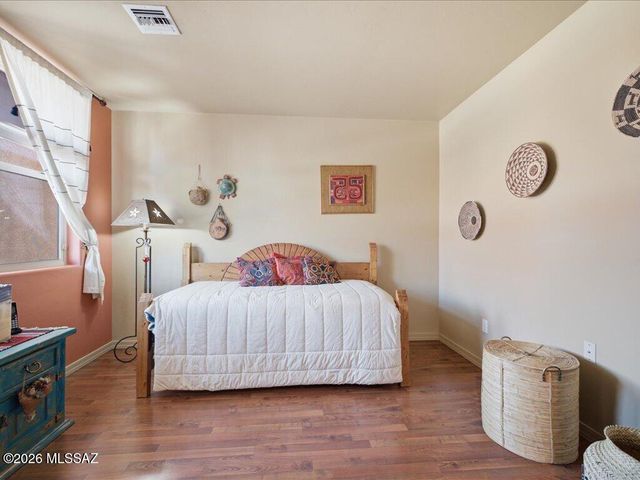 10589 E Marchetti Loop, Tucson, AZ 85747