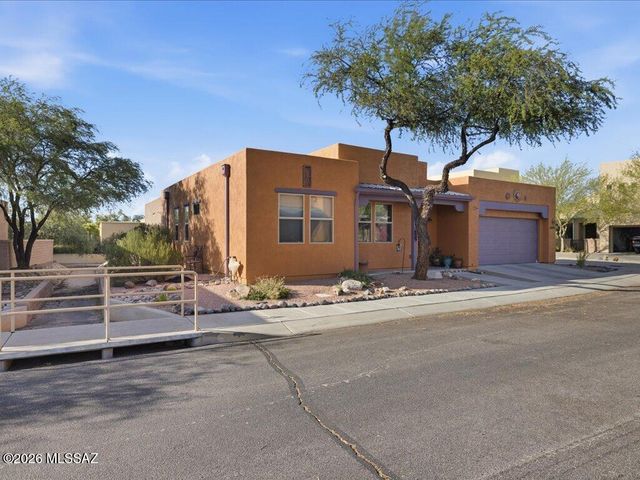 10589 E Marchetti Loop, Tucson, AZ 85747