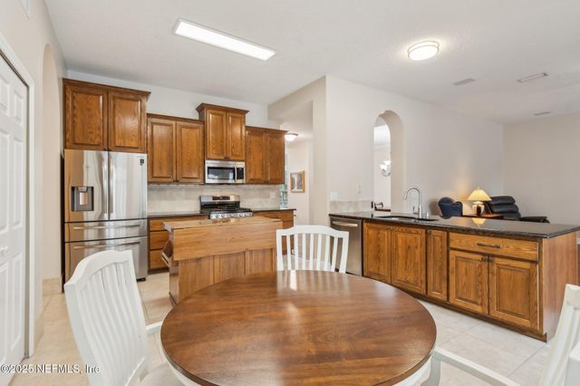 2574 WHISPERING PINES Drive, Fleming Island, FL 32003