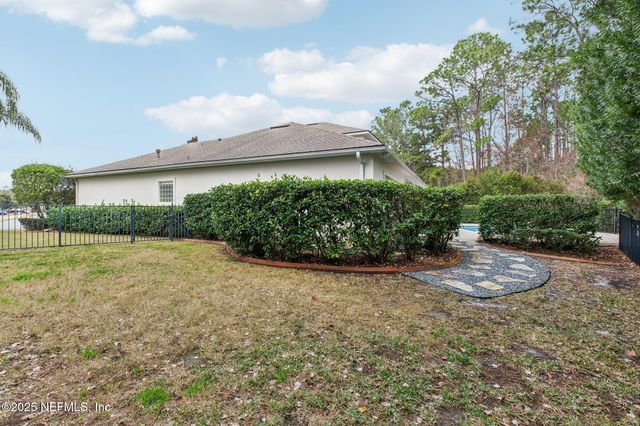2574 WHISPERING PINES Drive, Fleming Island, FL 32003