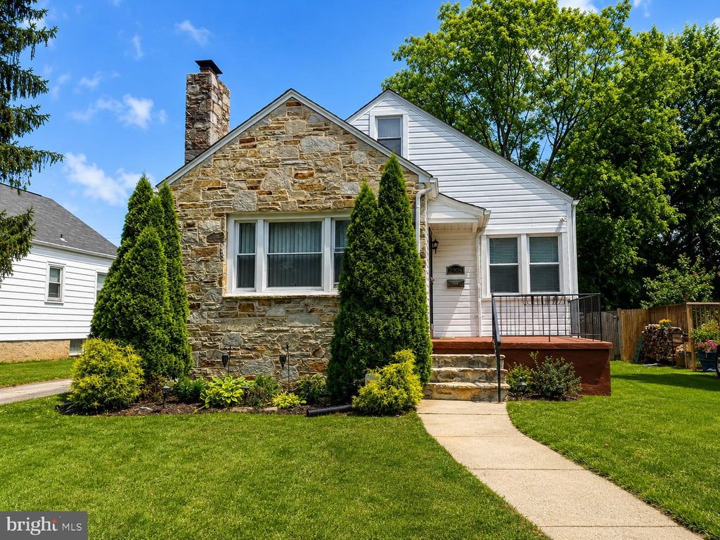 2209 SOUTHLAND RD, Baltimore, MD 21207