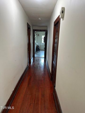 508 Summit Drive, Jonesborough, TN 37659