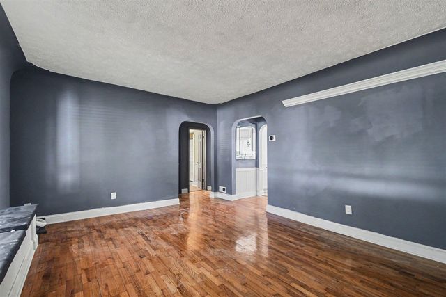 532 Clayton Avenue, Grand Rapids, MI 49534