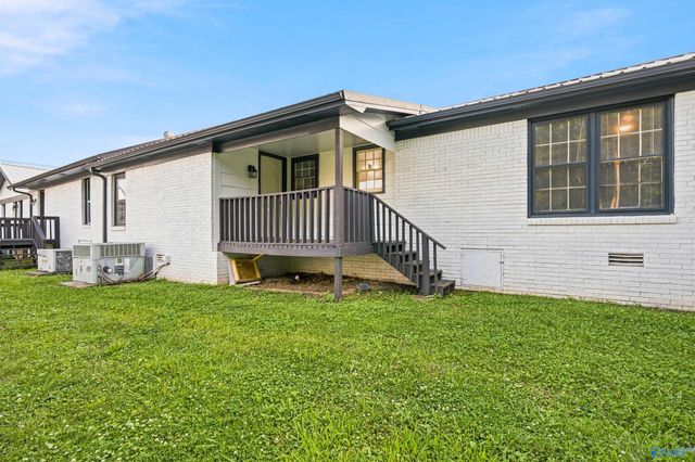 2608 8th Avenue SW C, Huntsville, AL 35805