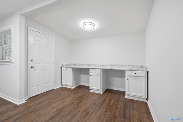 2608 8th Avenue SW C, Huntsville, AL 35805