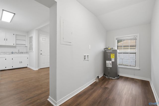 2608 8th Avenue SW C, Huntsville, AL 35805