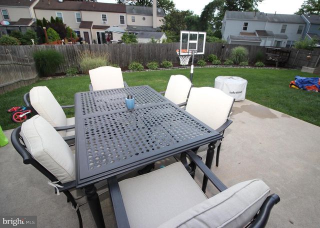 26 STEEPLECHASE CIR, Horsham, PA 19044