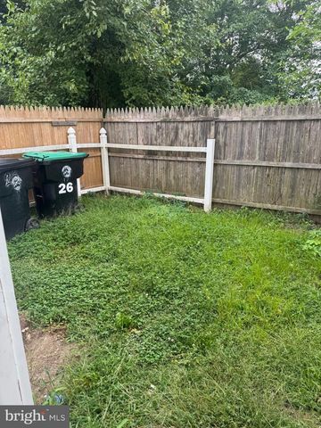26 LOCUST CT, Sicklerville, NJ 08081