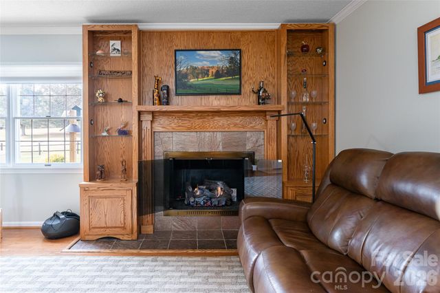 774 Crooked Creek Road, Hendersonville, NC 28739