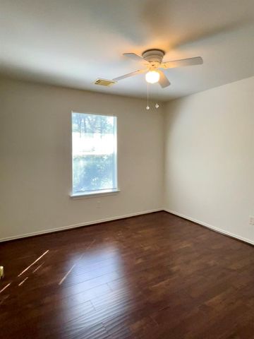 58 Musgrove Place, Spring, TX 77382