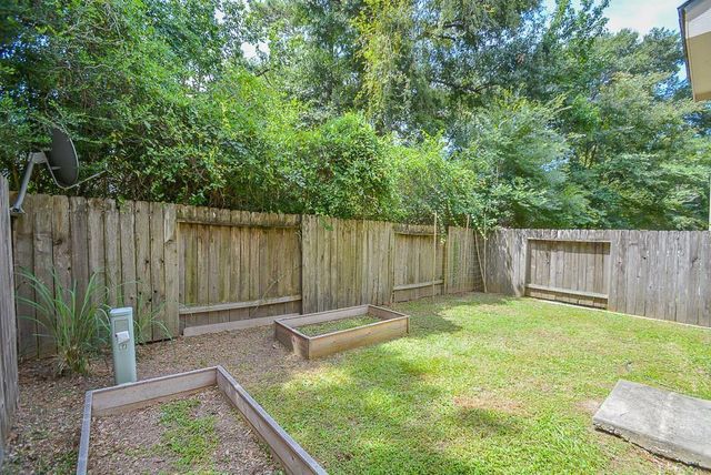 58 Musgrove Place, Spring, TX 77382