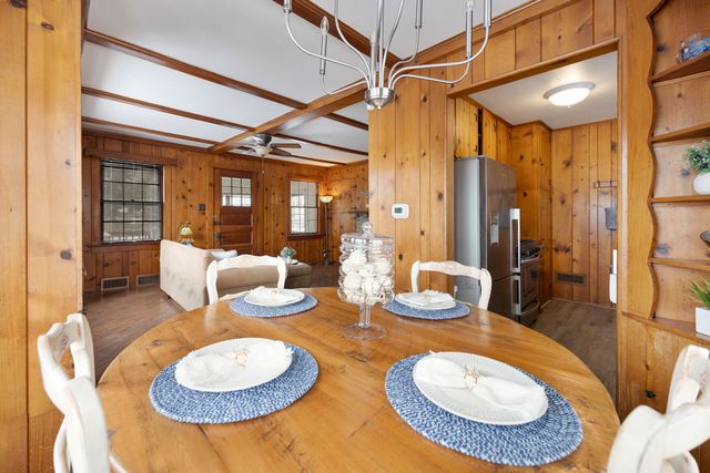 21770 W Lake Avenue, Round Lake, IL 60073