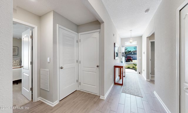 65656 EDGEWATER Drive, Yulee, FL 32097