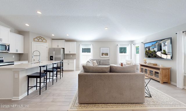 65656 EDGEWATER Drive, Yulee, FL 32097