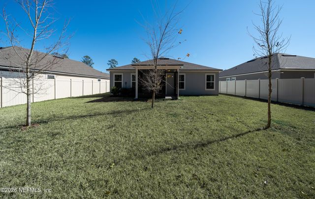 65656 EDGEWATER Drive, Yulee, FL 32097