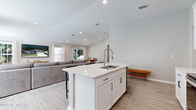 65656 EDGEWATER Drive, Yulee, FL 32097