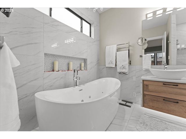 7405 Sw 77TH Ave, Portland, OR 97223