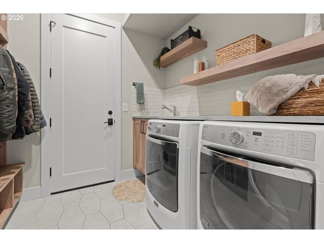 7405 Sw 77TH Ave, Portland, OR 97223