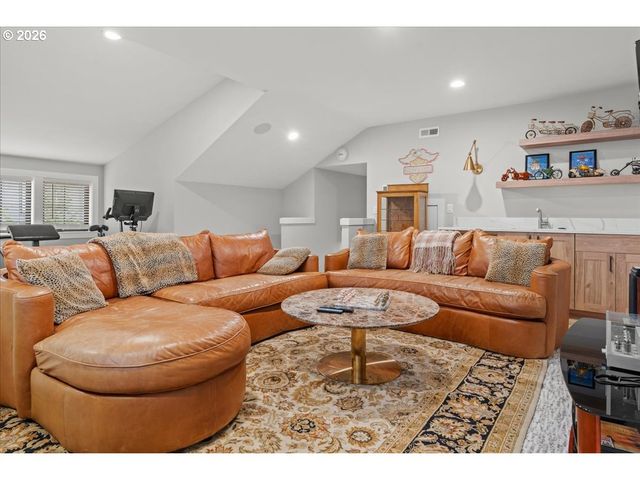 7405 Sw 77TH Ave, Portland, OR 97223