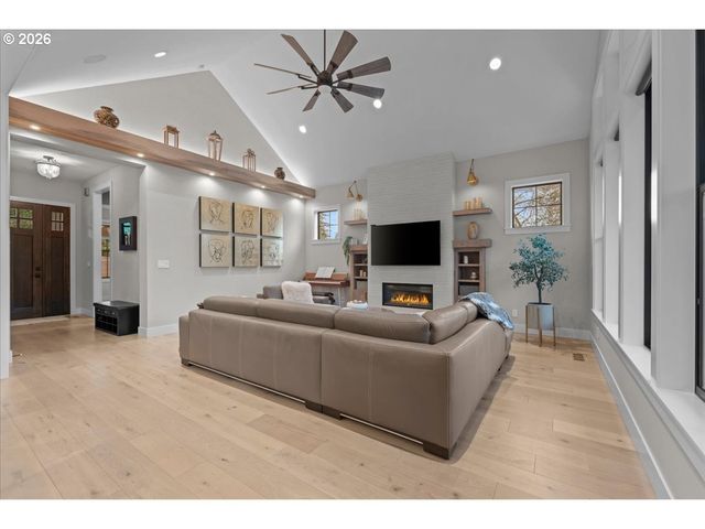 7405 Sw 77TH Ave, Portland, OR 97223