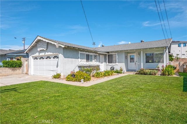 111 E Olive, La Habra, CA 90631