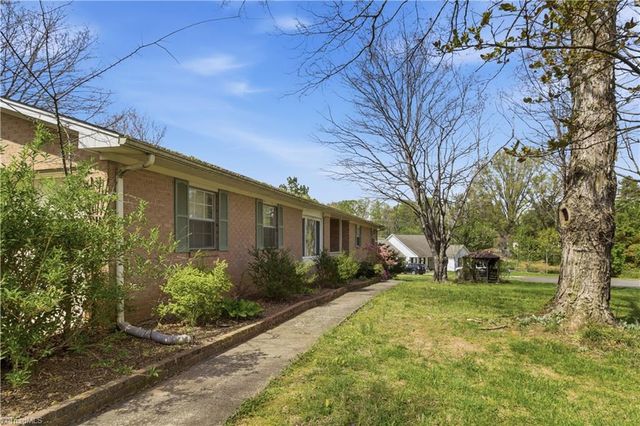 750 Manarda Circle, Lewisville, NC 27023