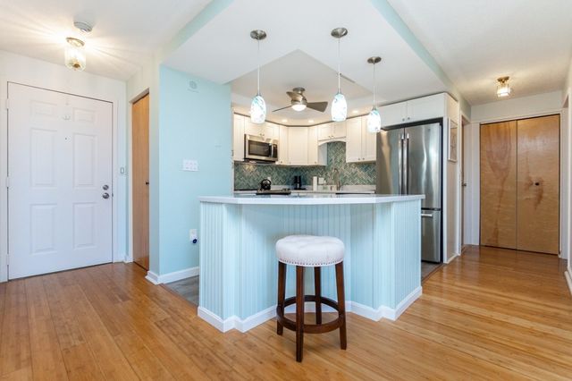 150 Lynnway 402, Lynn, MA 01902