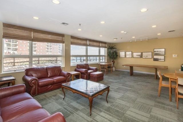 150 Lynnway 402, Lynn, MA 01902