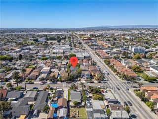 6371 Miramonte, Los Angeles, CA 90001