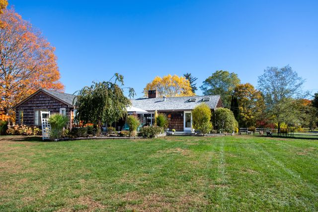 227 Portsmouth Avenue, Stratham, NH 03885