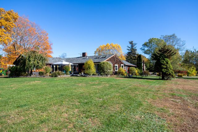 227 Portsmouth Avenue, Stratham, NH 03885