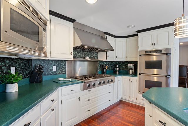 227 Portsmouth Avenue, Stratham, NH 03885