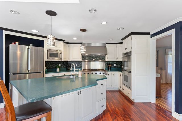 227 Portsmouth Avenue, Stratham, NH 03885