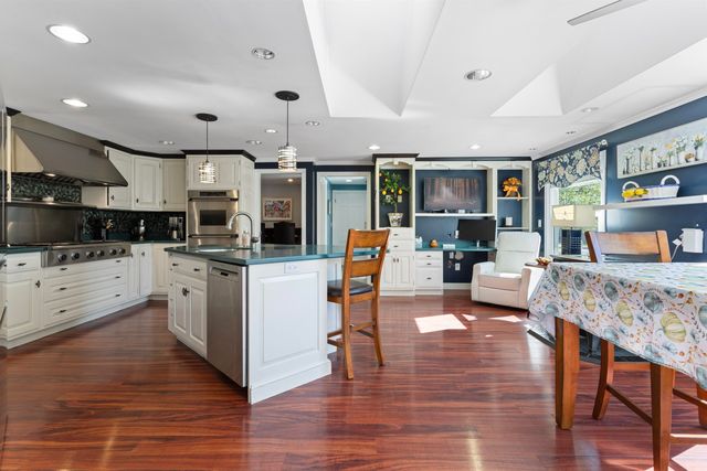 227 Portsmouth Avenue, Stratham, NH 03885