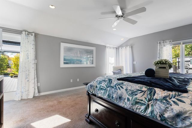 227 Portsmouth Avenue, Stratham, NH 03885