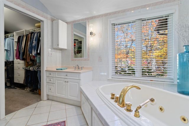 227 Portsmouth Avenue, Stratham, NH 03885