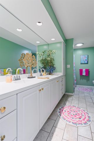 227 Portsmouth Avenue, Stratham, NH 03885