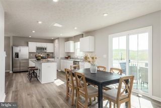 9206 COOKS POINT COURT #32 QUICK MOVE-IN, Lanham, MD 20706
